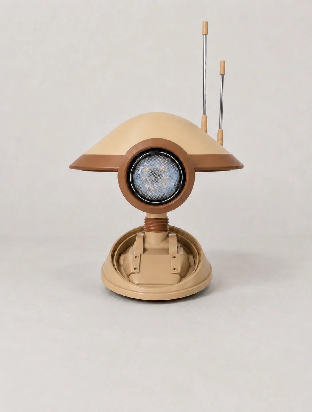 Articulated Maintenance Droid Head — Life-Size LED Eye Display with Poseable Neck & Display Base
